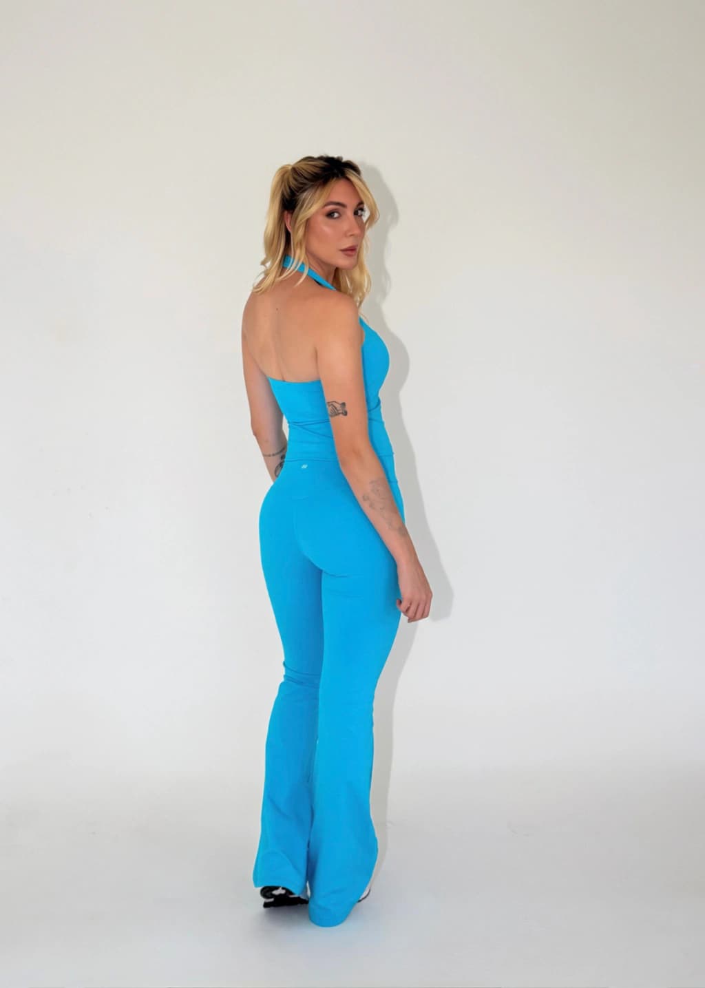 CONJUNTO YOGA GABI SKY BLUE